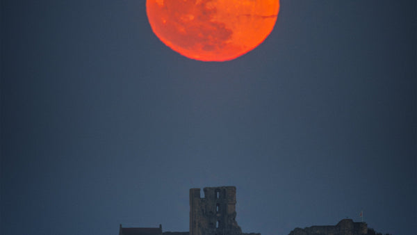 THE "FLOWER" MOON + SCARBOROUGH CASTLE - 01/05/2026