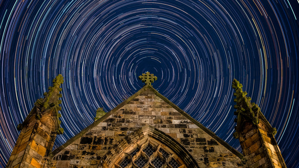 STAR TRAILS ABOVE SAINT MARYS CHURCH! 💖🌠✨️